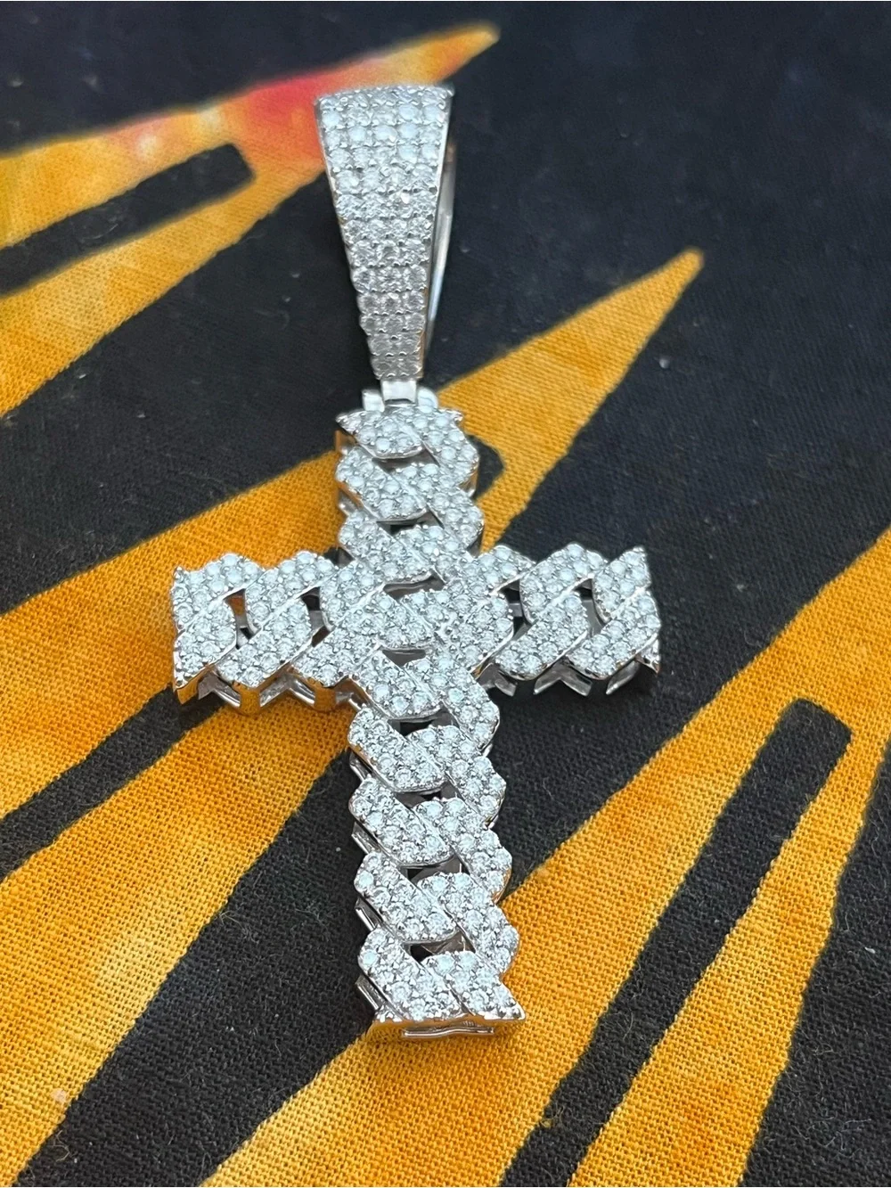N/A ctw moissanite